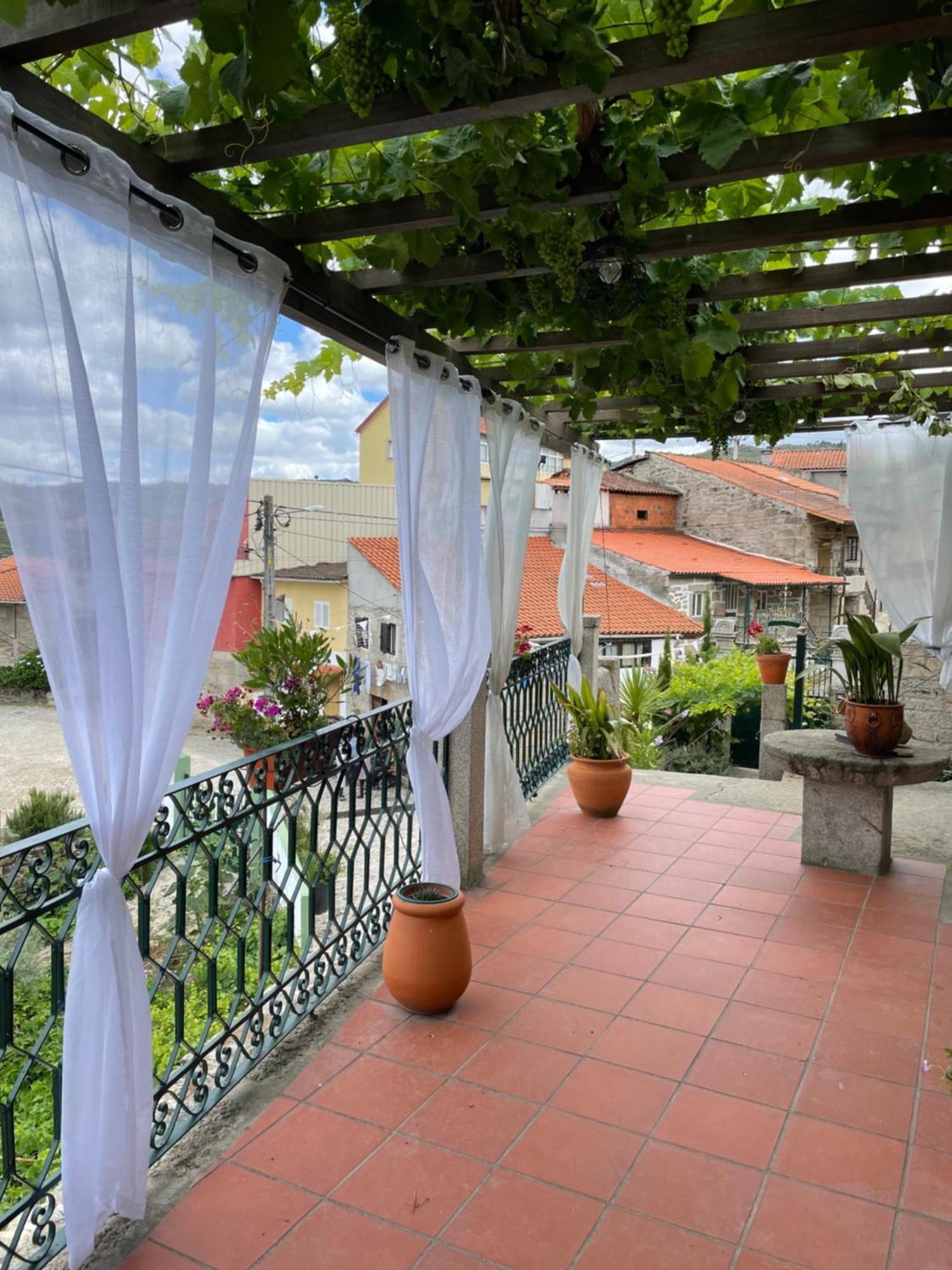 Bed and Breakfast Casa Major Pegarinhos Exterior foto
